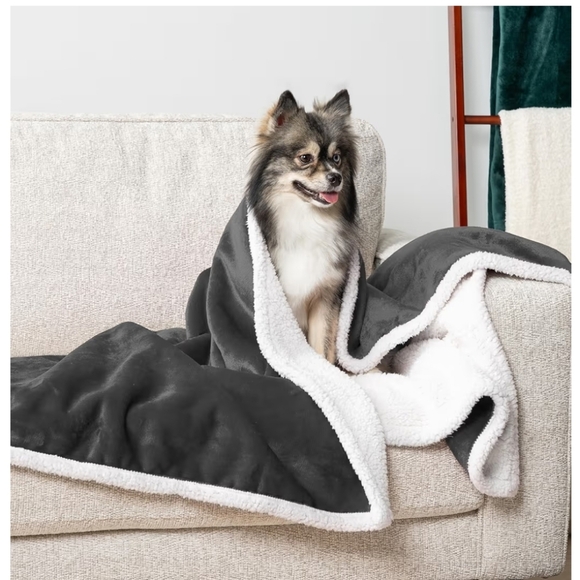 Pet-Gray Sherpa Fleece Blanket NEW - Picture 2 of 16